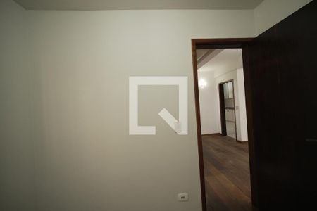 Escritório de casa para alugar com 4 quartos, 200m² em Cajuru, Curitiba