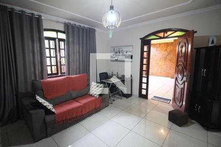 Sala de casa à venda com 6 quartos, 420m² em Jardim California, Contagem