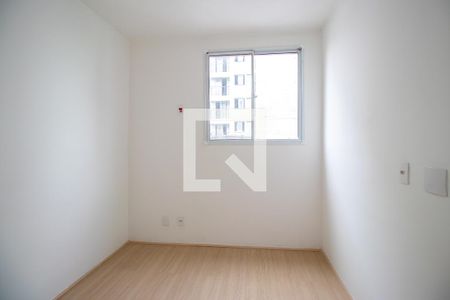 Quarto 2 de apartamento para alugar com 2 quartos, 38m² em Irajá, Rio de Janeiro