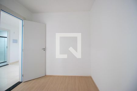 Quarto 2 de apartamento para alugar com 2 quartos, 38m² em Irajá, Rio de Janeiro