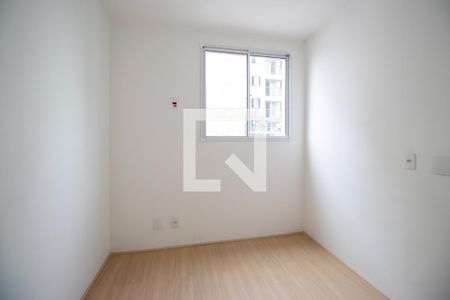 Quarto 2 de apartamento para alugar com 2 quartos, 38m² em Irajá, Rio de Janeiro