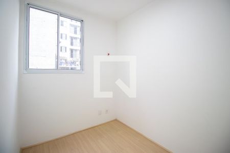 Quarto 1 de apartamento para alugar com 2 quartos, 38m² em Irajá, Rio de Janeiro
