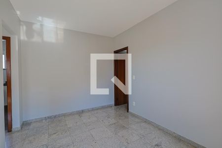 Apartamento para alugar com 3 quartos, 135m² em Buritis, Belo Horizonte
