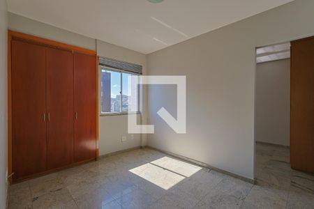 Apartamento para alugar com 3 quartos, 135m² em Buritis, Belo Horizonte