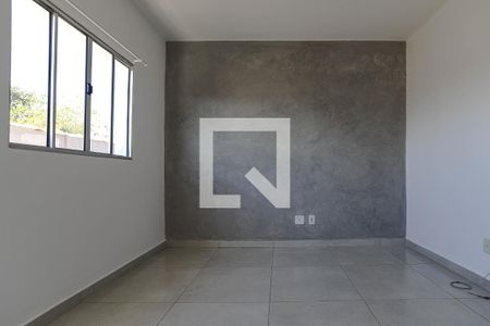 Sala de casa de condomínio para alugar com 2 quartos, 80m² em Vila Bela Flor, Mogi das Cruzes
