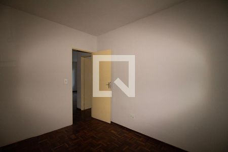 Quarto 01 de apartamento à venda com 2 quartos, 55m² em Carlos Prates, Belo Horizonte