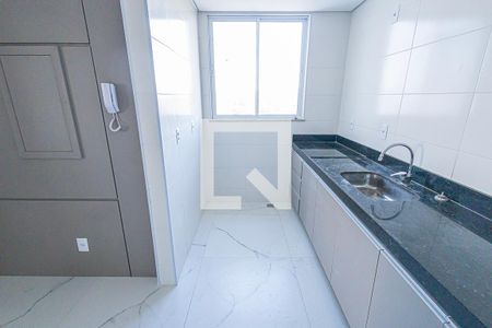 cozinha de apartamento para alugar com 3 quartos, 149m² em Manacás, Belo Horizonte
