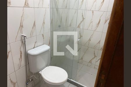 Banheiro de casa para alugar com 1 quarto, 25m² em Cidade Nova, Rio de Janeiro