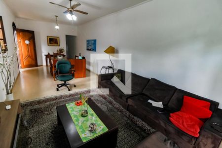 Sala de casa à venda com 3 quartos, 200m² em Jardim Piracuama, São Paulo