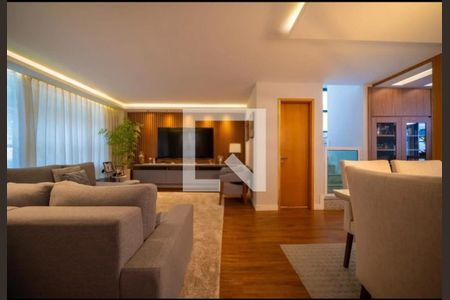 Sala de casa de condomínio à venda com 4 quartos, 199m² em Recreio dos Bandeirantes, Rio de Janeiro
