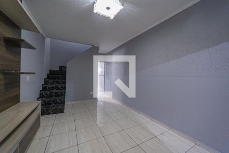 Sala de casa para alugar com 3 quartos, 239m² em Jardim Ponte Rasa, São Paulo