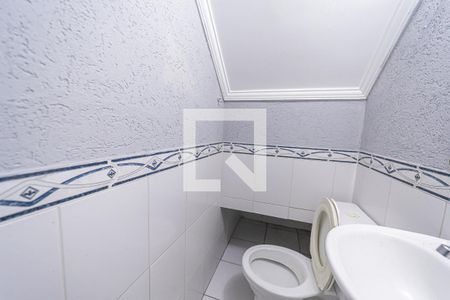 Lavabo de casa para alugar com 3 quartos, 239m² em Jardim Ponte Rasa, São Paulo