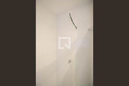 Banheiro de apartamento à venda com 1 quarto, 30m² em Vila Gustavo, São Paulo