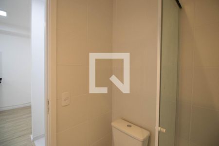 Banheiro de apartamento à venda com 1 quarto, 30m² em Vila Gustavo, São Paulo