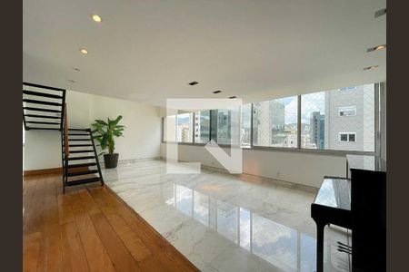 Apartamento à venda com 4 quartos, 575m² em Funcionários, Belo Horizonte