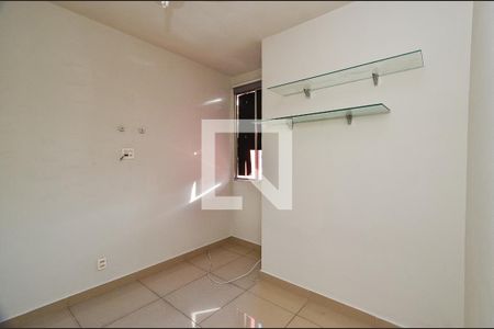 Quarto 1 de apartamento para alugar com 3 quartos, 70m² em Santa Efigênia, Belo Horizonte