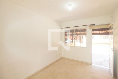Sala de casa para alugar com 2 quartos, 80m² em Campo Grande, Rio de Janeiro