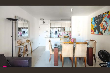 Sala de apartamento à venda com 3 quartos, 69m² em Cidade Ademar, São Paulo