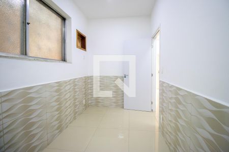 Quarto 1 de casa para alugar com 4 quartos, 68m² em Bonsucesso, Rio de Janeiro
