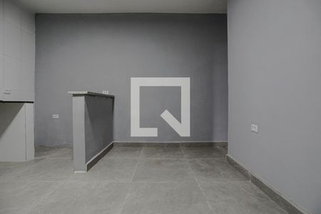 Sala de kitnet/studio para alugar com 2 quartos, 60m² em Jundiapeba, Mogi das Cruzes