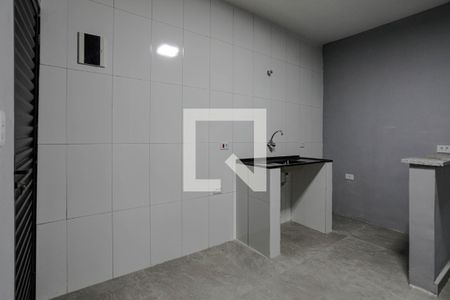 Cozinha de kitnet/studio para alugar com 2 quartos, 60m² em Jundiapeba, Mogi das Cruzes