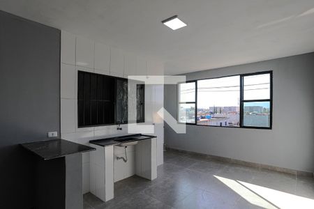 Cozinha de kitnet/studio para alugar com 1 quarto, 45m² em Jundiapeba, Mogi das Cruzes