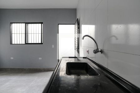 Cozinha de kitnet/studio para alugar com 2 quartos, 60m² em Jundiapeba, Mogi das Cruzes