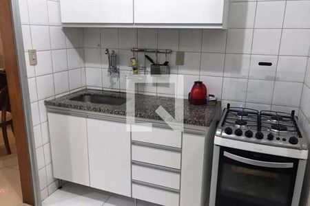 Apartamento à venda com 2 quartos, 70m² em Buritis, Belo Horizonte