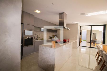 Cozinha de casa para alugar com 4 quartos, 350m² em Santa Lúcia, Belo Horizonte