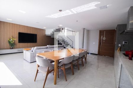 Sala de Jantar de casa para alugar com 4 quartos, 350m² em Santa Lúcia, Belo Horizonte