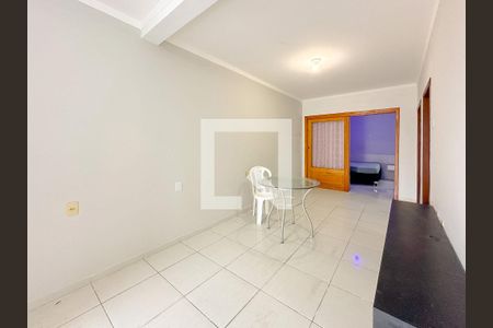 Sala de apartamento para alugar com 2 quartos, 67m² em Ingleses do Rio Vermelho, Florianópolis
