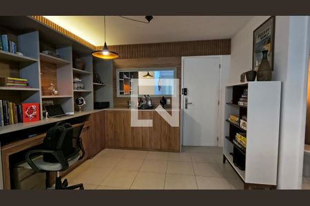 Sala de apartamento à venda com 2 quartos, 100m² em Recreio dos Bandeirantes, Rio de Janeiro