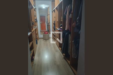 Closet de casa à venda com 4 quartos, 520m² em Jardim Nova Mercedes, Campinas