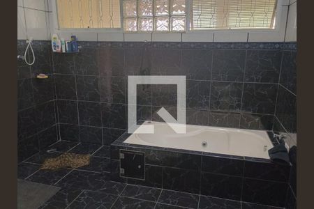 Banheiro  de casa à venda com 4 quartos, 520m² em Jardim Nova Mercedes, Campinas