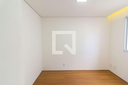 Quarto 1 de apartamento para alugar com 2 quartos, 40m² em Usina Piratininga, São Paulo