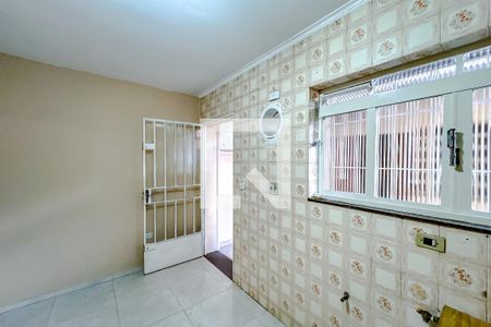 Cozinha de casa para alugar com 3 quartos, 110m² em Parque São Jorge, São Paulo