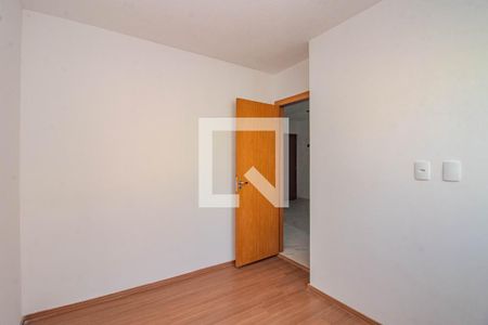 Quarto 1 de apartamento para alugar com 2 quartos, 42m² em Rubem Berta, Porto Alegre
