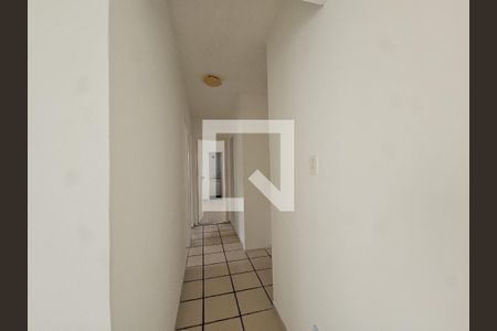 Corredor de apartamento para alugar com 3 quartos, 120m² em Itaigara, Salvador