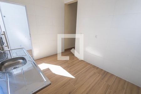 cozinha de casa de condomínio para alugar com 3 quartos, 70m² em Pindorama, Belo Horizonte