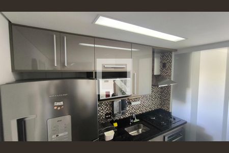Cozinha de apartamento à venda com 2 quartos, 57m² em Santo Antônio, Osasco