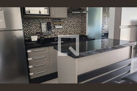Cozinha de apartamento à venda com 2 quartos, 57m² em Santo Antônio, Osasco
