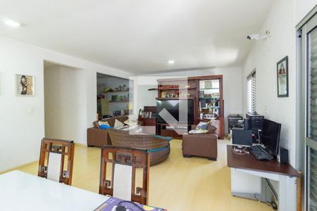 Sala de casa à venda com 4 quartos, 360m² em Parque Sao Domingos, São Paulo