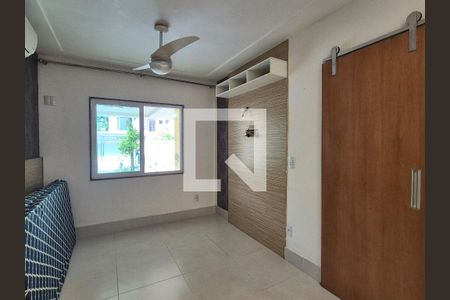Casa de Condomínio à venda com 2 quartos, 150m² em Vargem Grande, Rio de Janeiro