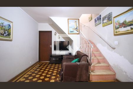 Casa à venda com 5 quartos, 188m² em Vila Antonieta, São Paulo