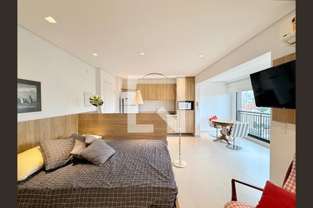 Quarto  de kitnet/studio para alugar com 1 quarto, 38m² em Campo Belo, São Paulo
