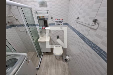 Banheiro  de apartamento para alugar com 1 quarto, 21m² em Glória, Rio de Janeiro