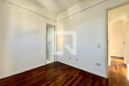 Suite de apartamento para alugar com 2 quartos, 50m² em Vila Mira, São Paulo