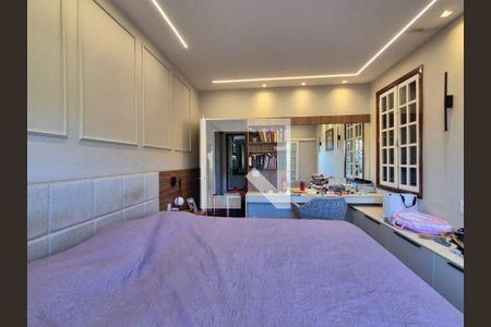 Casa à venda com 3 quartos, 300m² em São Francisco, Niterói