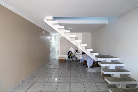 Sala de casa à venda com 3 quartos, 247m² em Cidade Líder, São Paulo