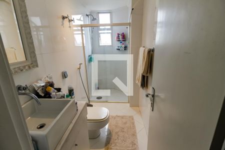 Banheiro Corredor de apartamento à venda com 3 quartos, 117m² em Real Parque, São Paulo